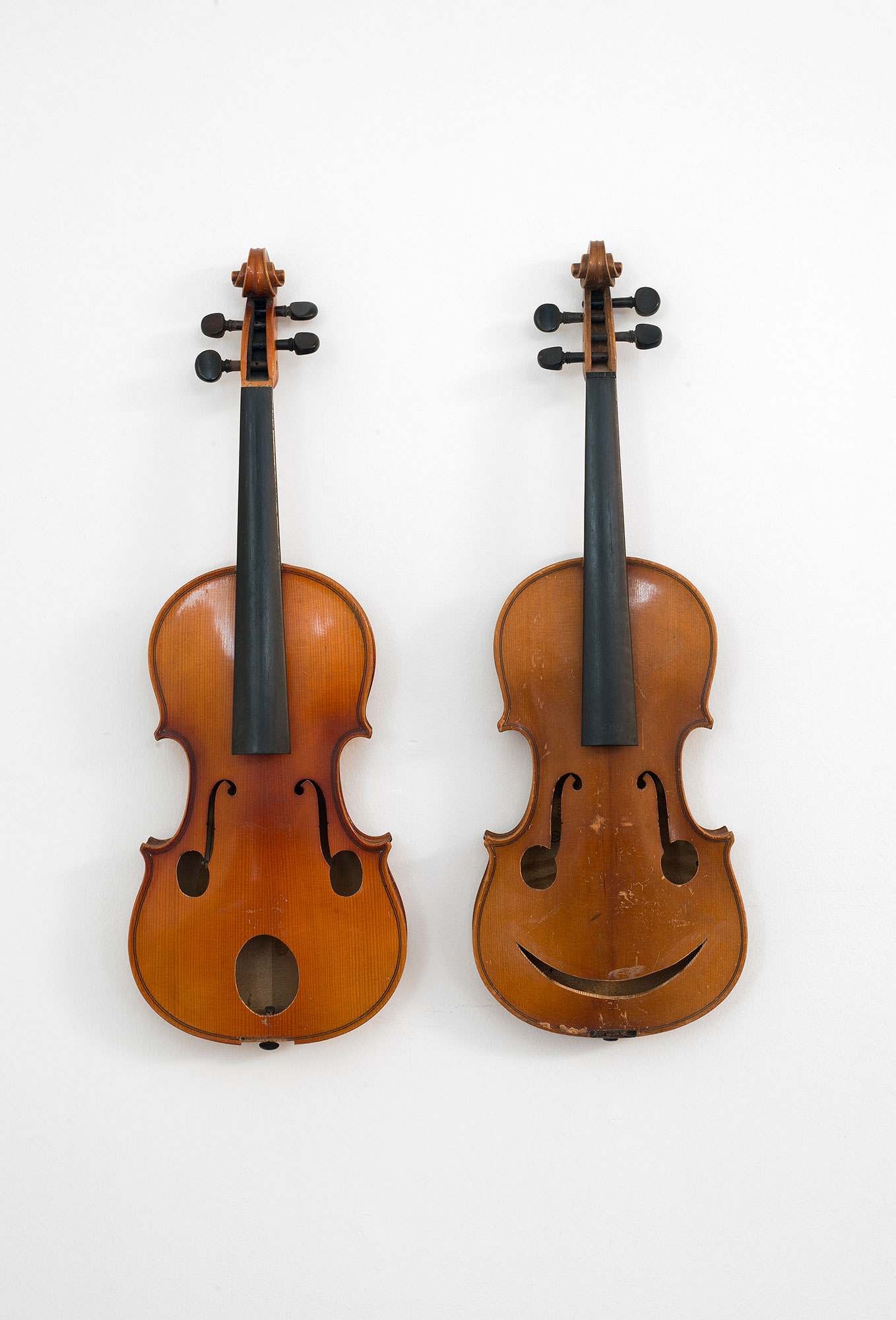 2 violins