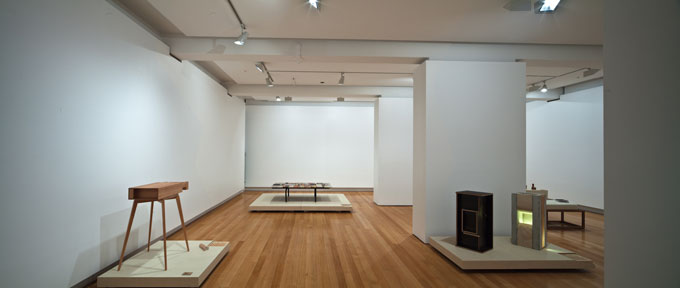 Installation view of 'WOOD: art design architecture' | Photo: Richard Stringer